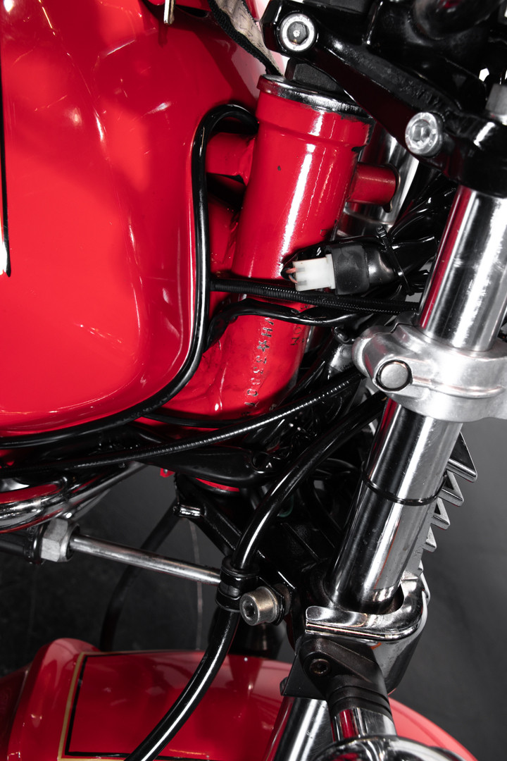 1991 Moto Guzzi GT 1000 16