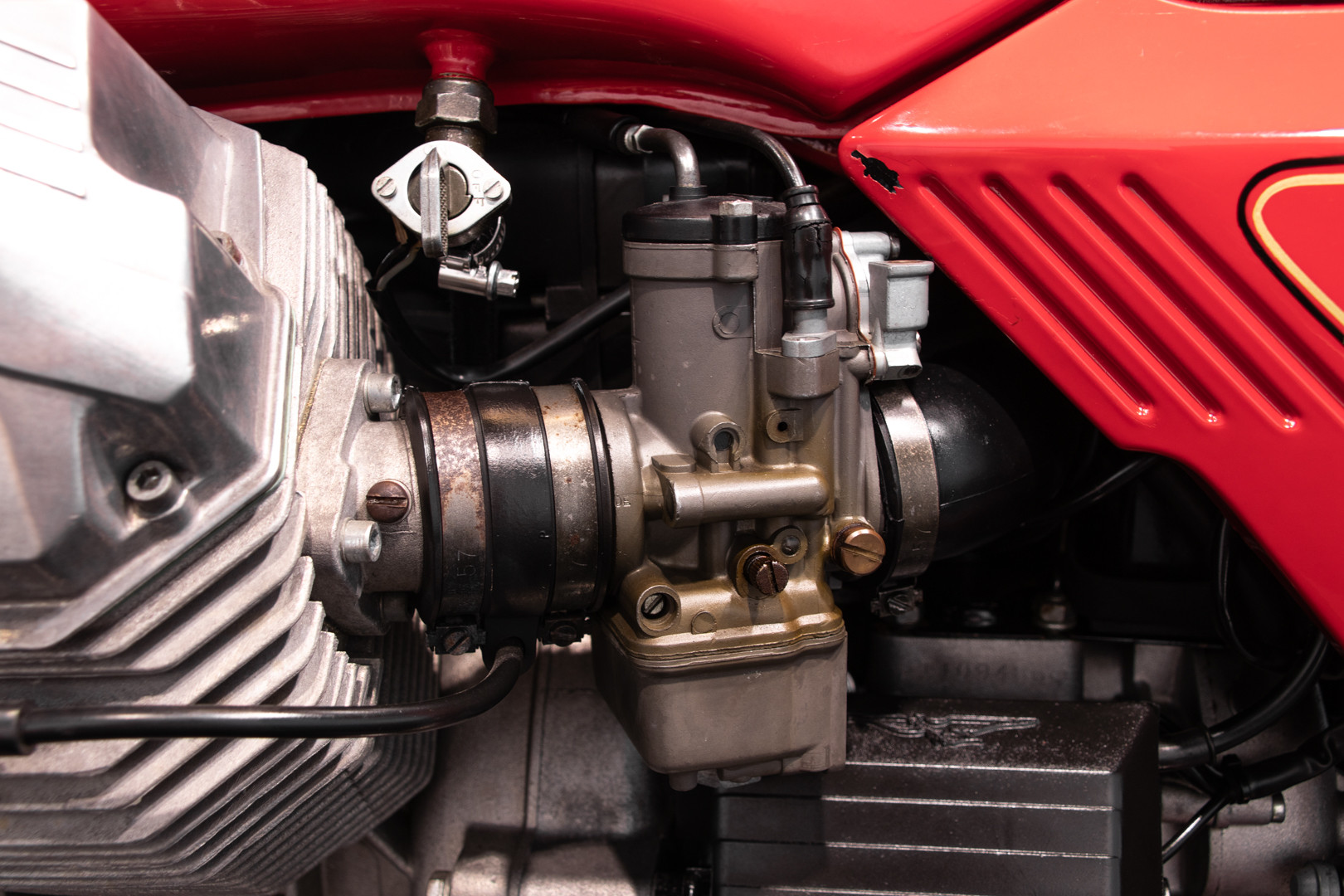 1991 Moto Guzzi GT 1000 19