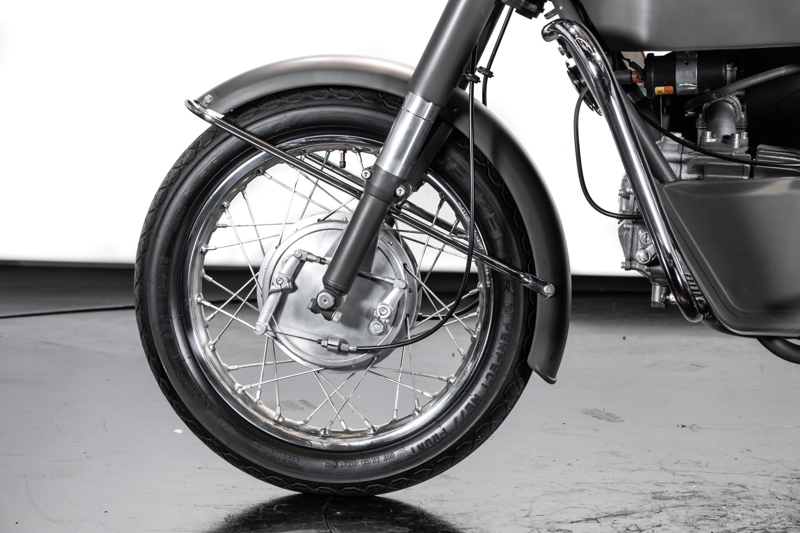 1975 Moto Guzzi Nuovo Falcone 500 16