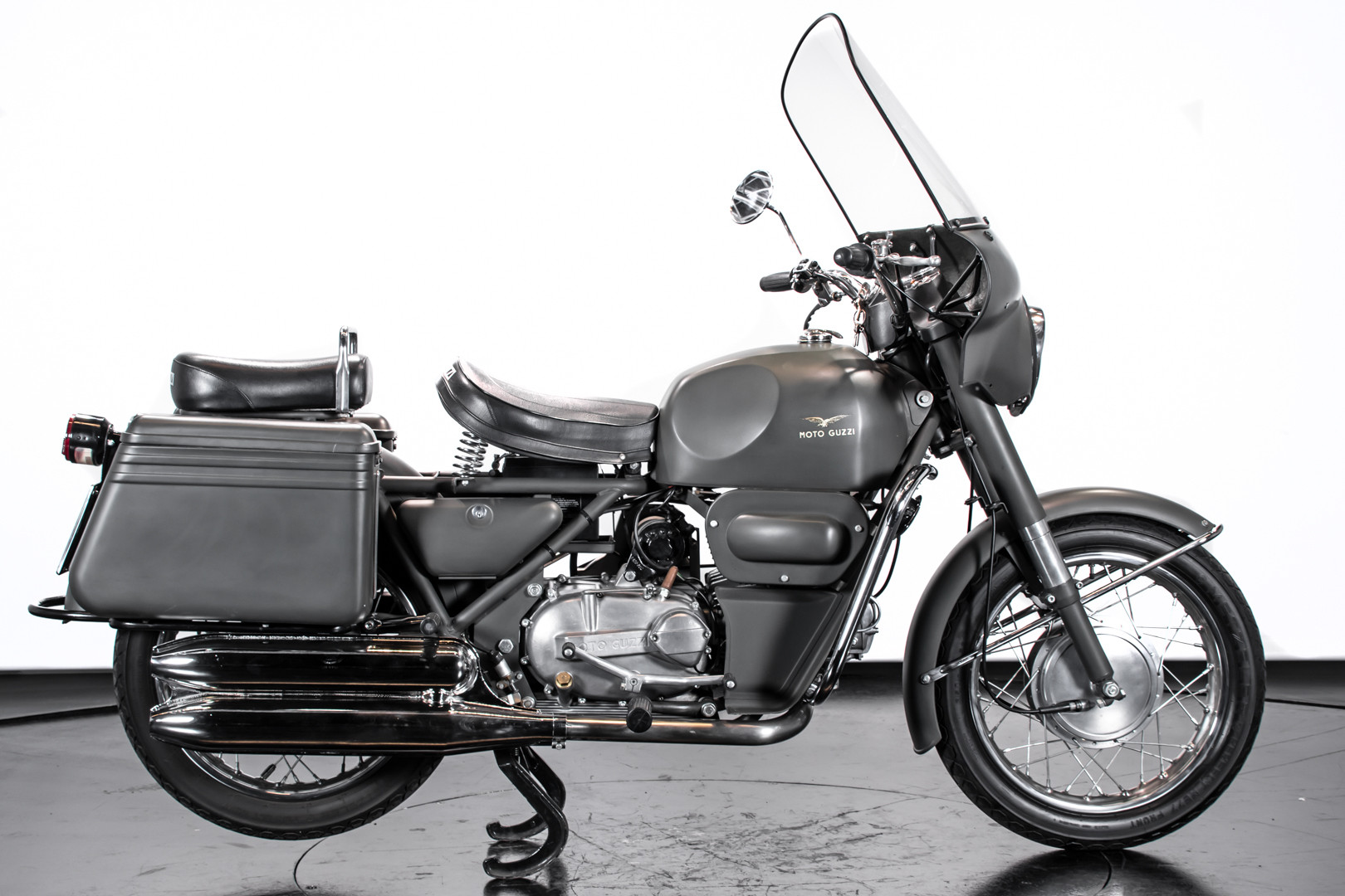 1975 Moto Guzzi Nuovo Falcone 500 1