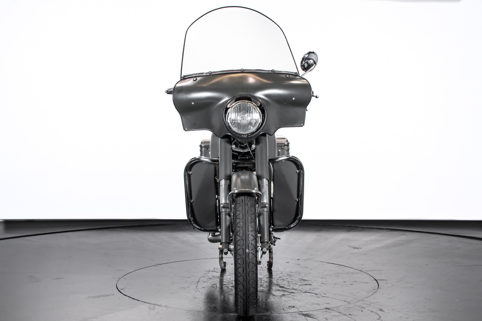 1975 Moto Guzzi Nuovo Falcone 500 2