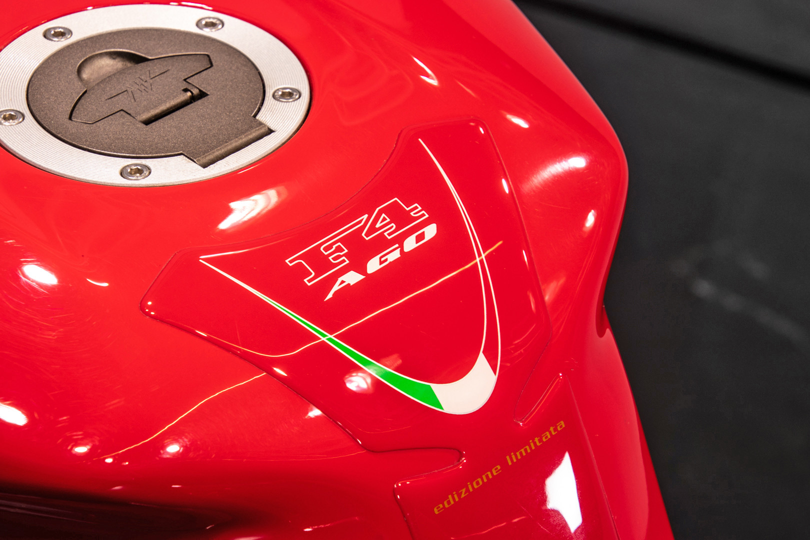 2004 MV Agusta F4 AGO "Limited Edition" N° 132 / 300 10