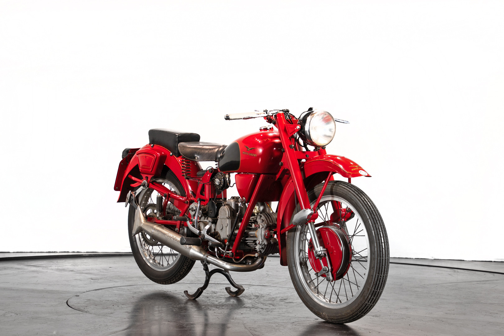 1976 Moto Guzzi Airone 250 3