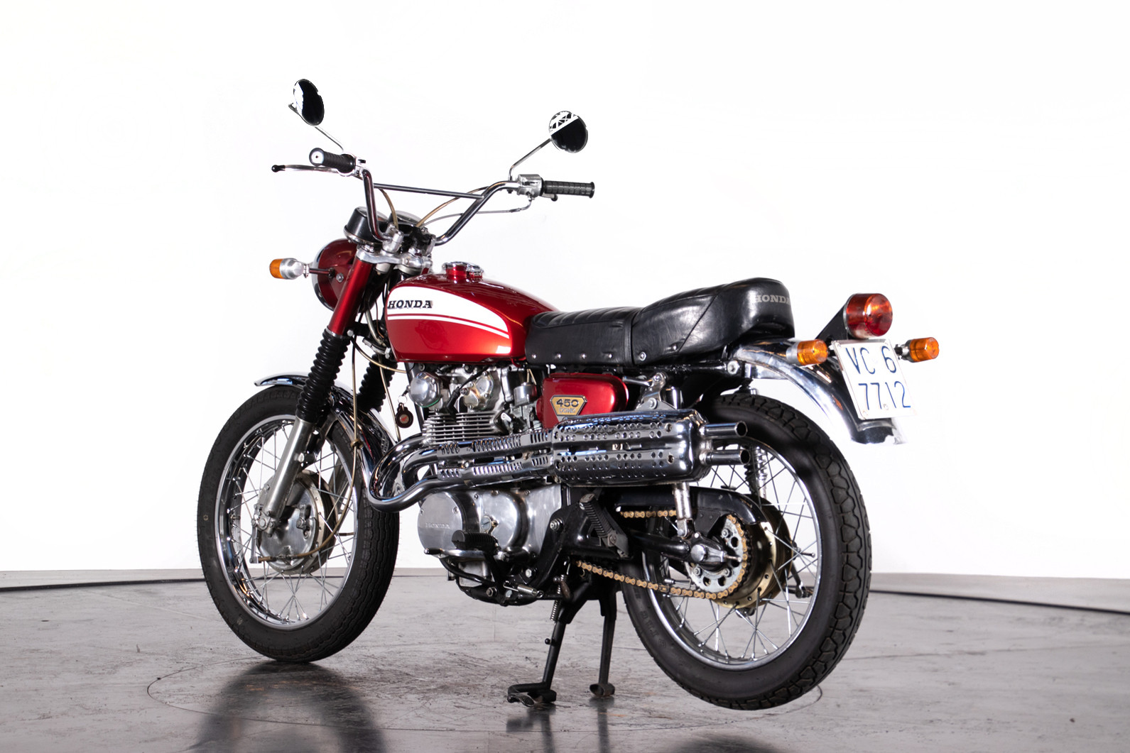 1971 Honda CB 450 Scrambler Replica 3
