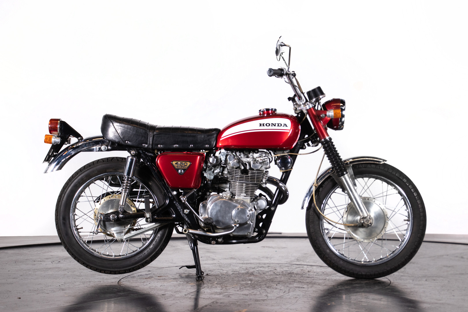 1971 Honda CB 450 Scrambler Replica 6