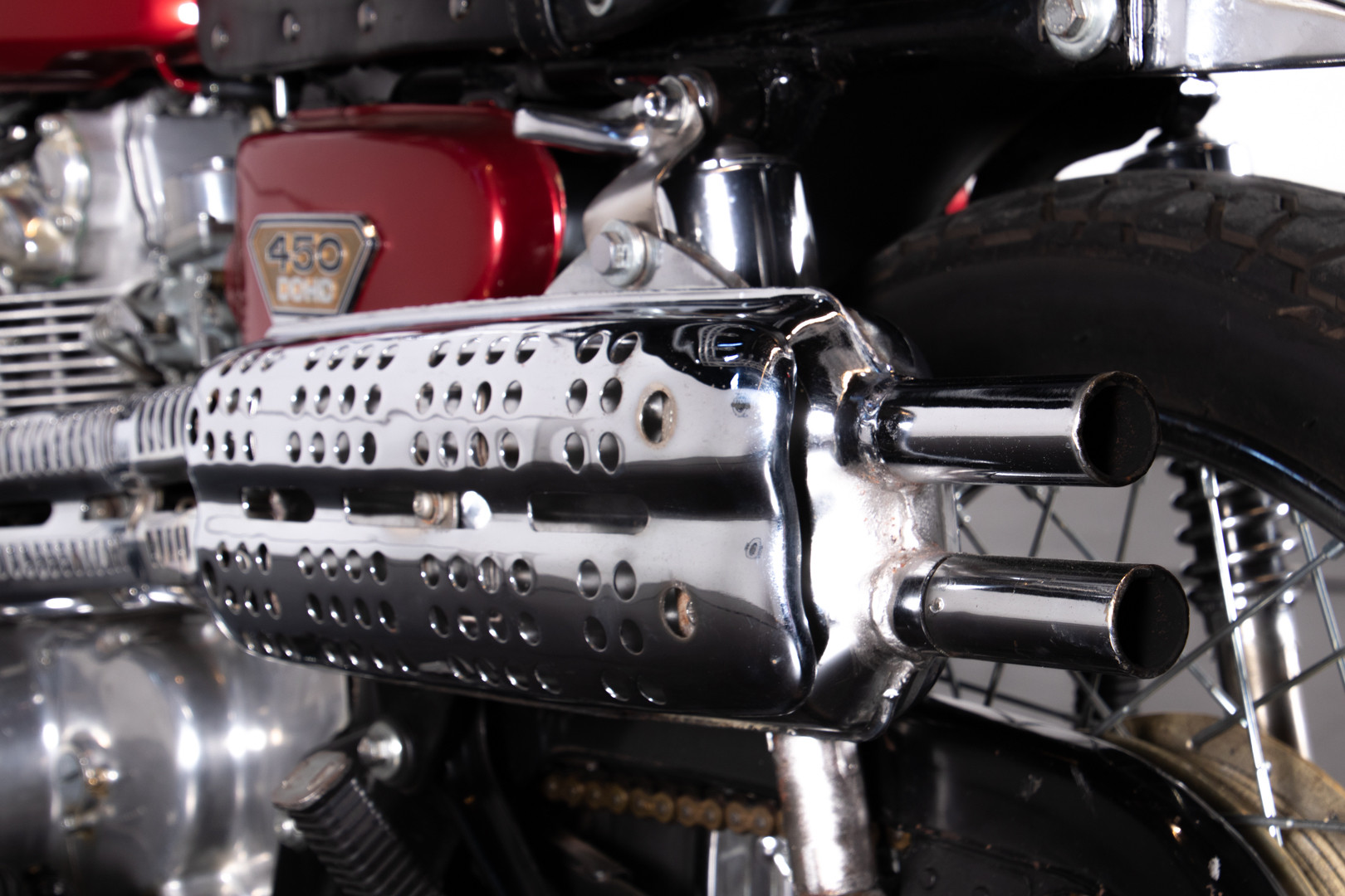 1971 Honda CB 450 Scrambler Replica 8