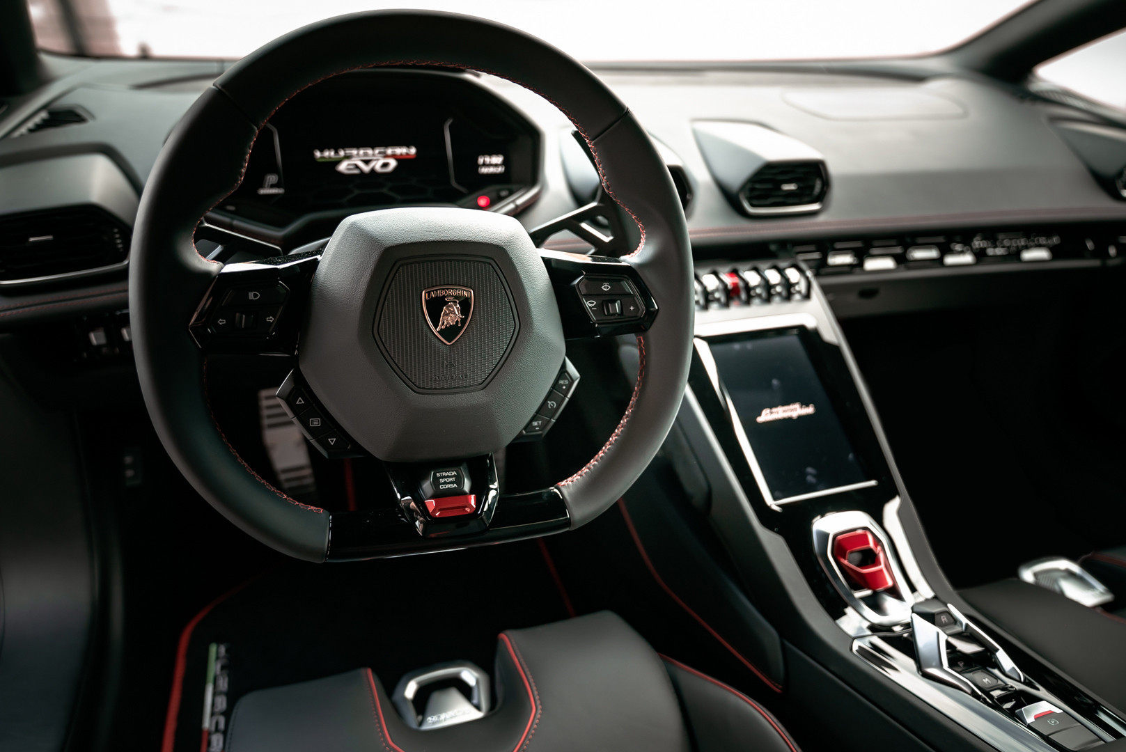 2021 Lamborghini Huracan EVO 30