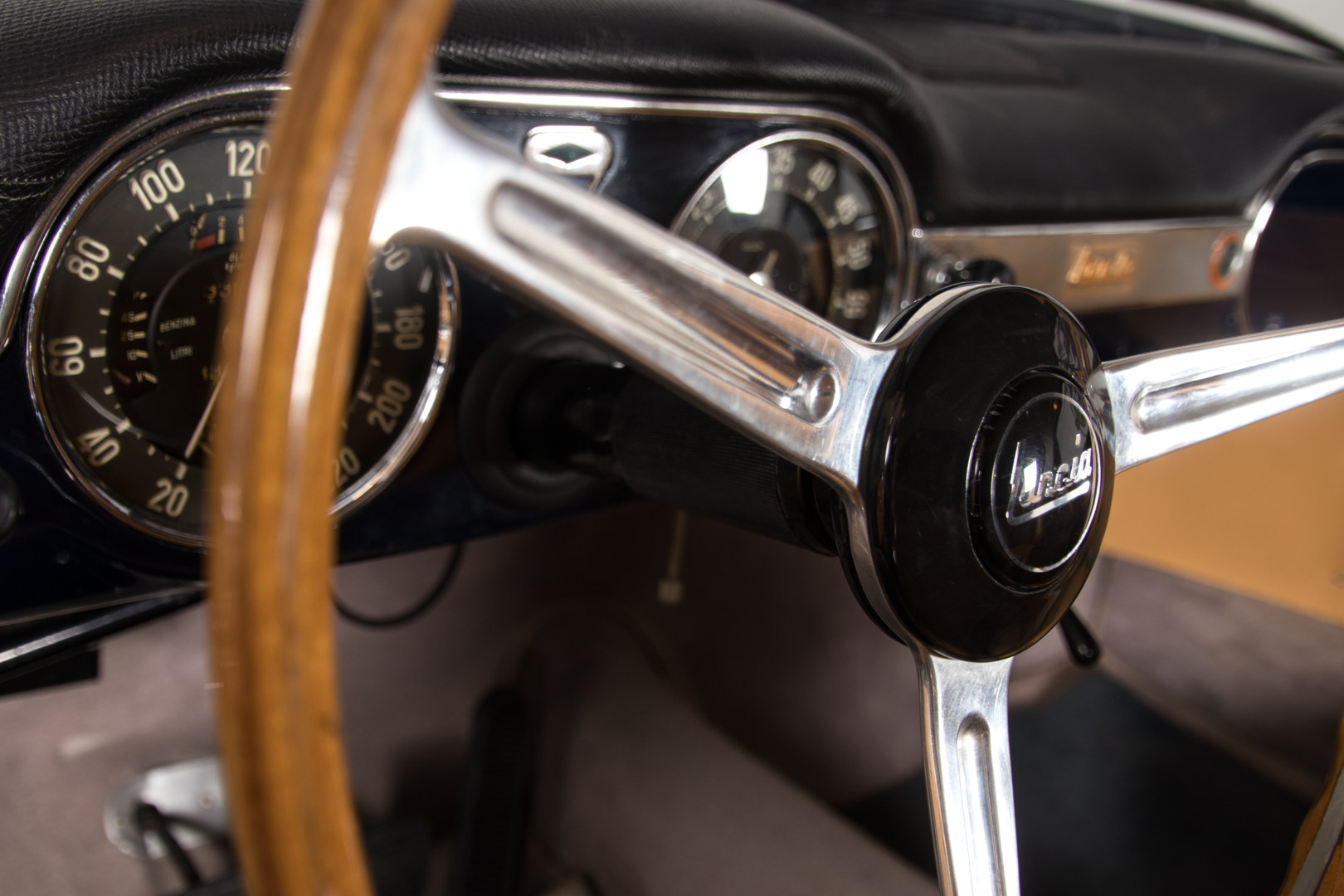 1963 Lancia Flaminia GT 2.5 Touring 3C 22