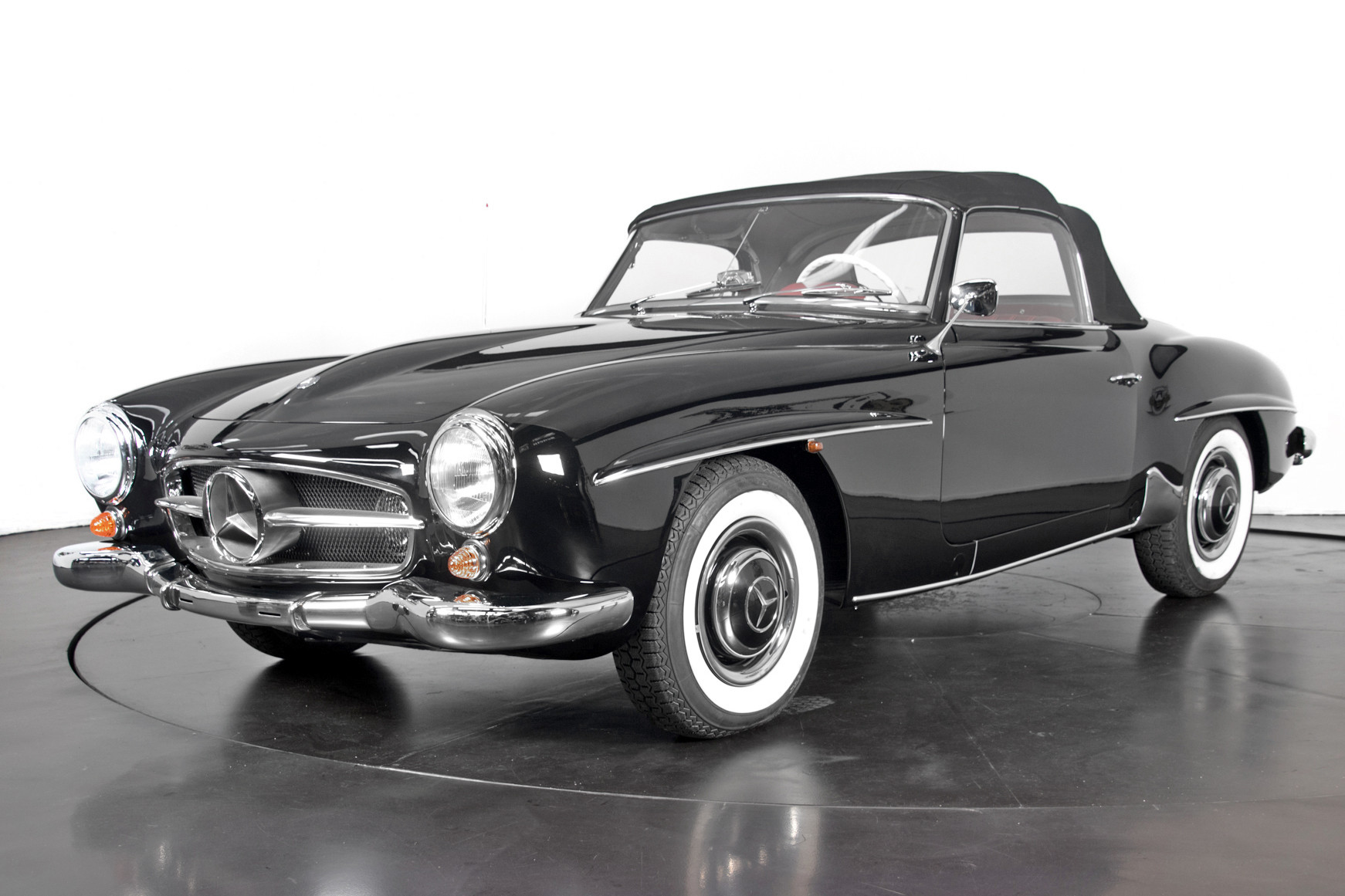 1961 Mercedes-Benz 190 SL 0