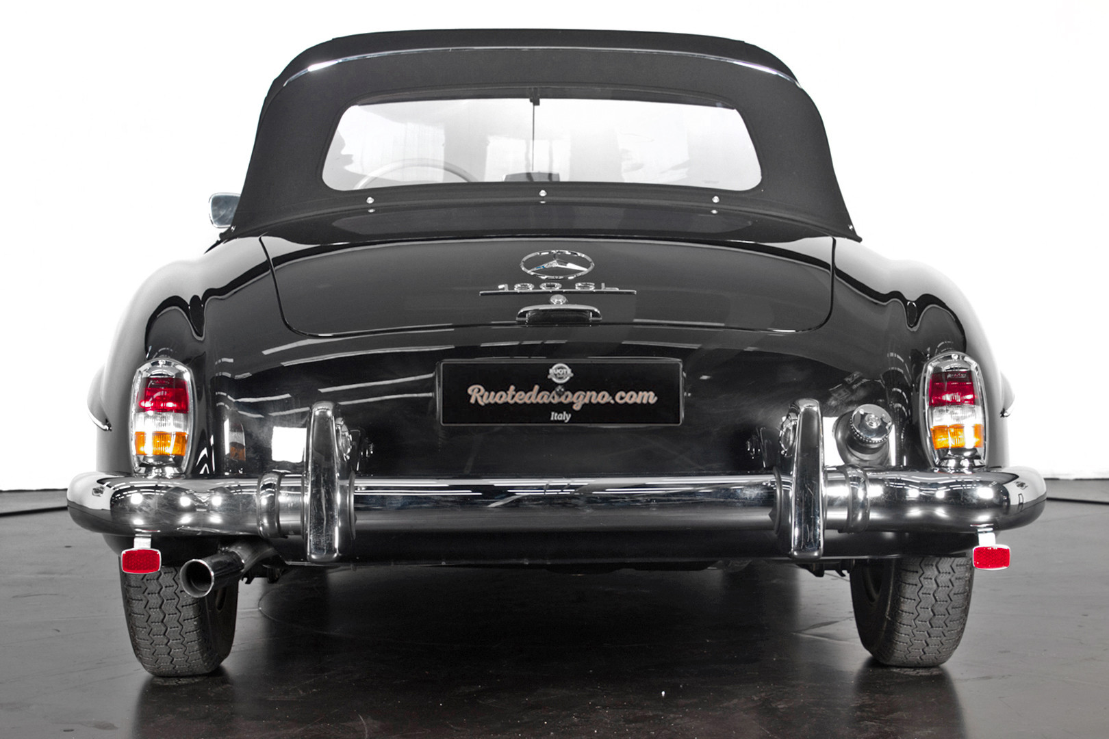 1961 Mercedes-Benz 190 SL 10