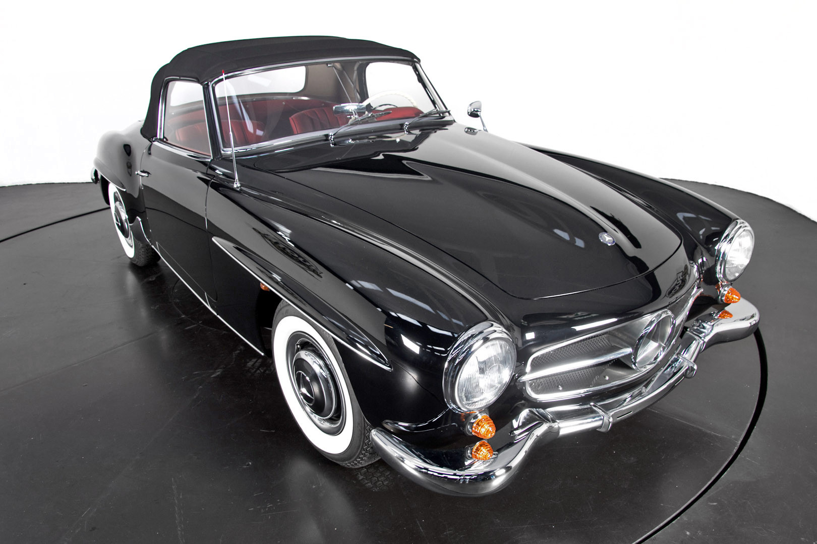 1961 Mercedes-Benz 190 SL 32