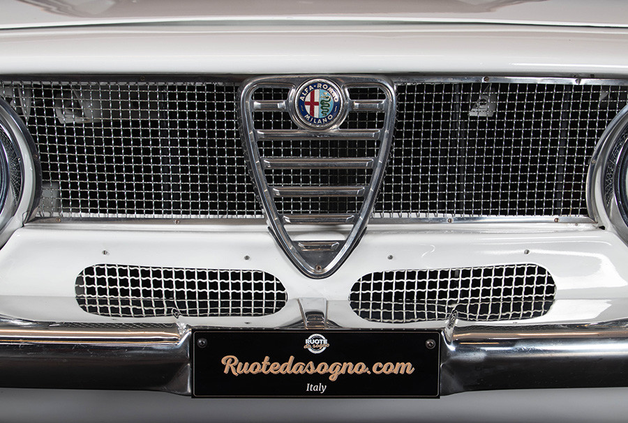 1967 Alfa Romeo GTA 1600 Stradale 2