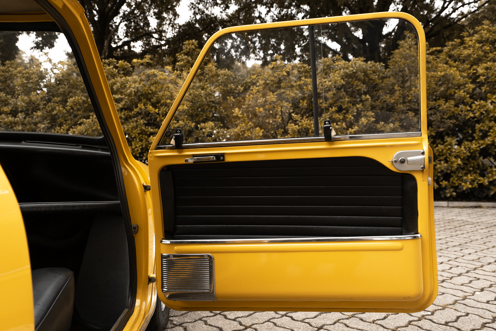 1968 Innocenti Mini Cooper MK1 23