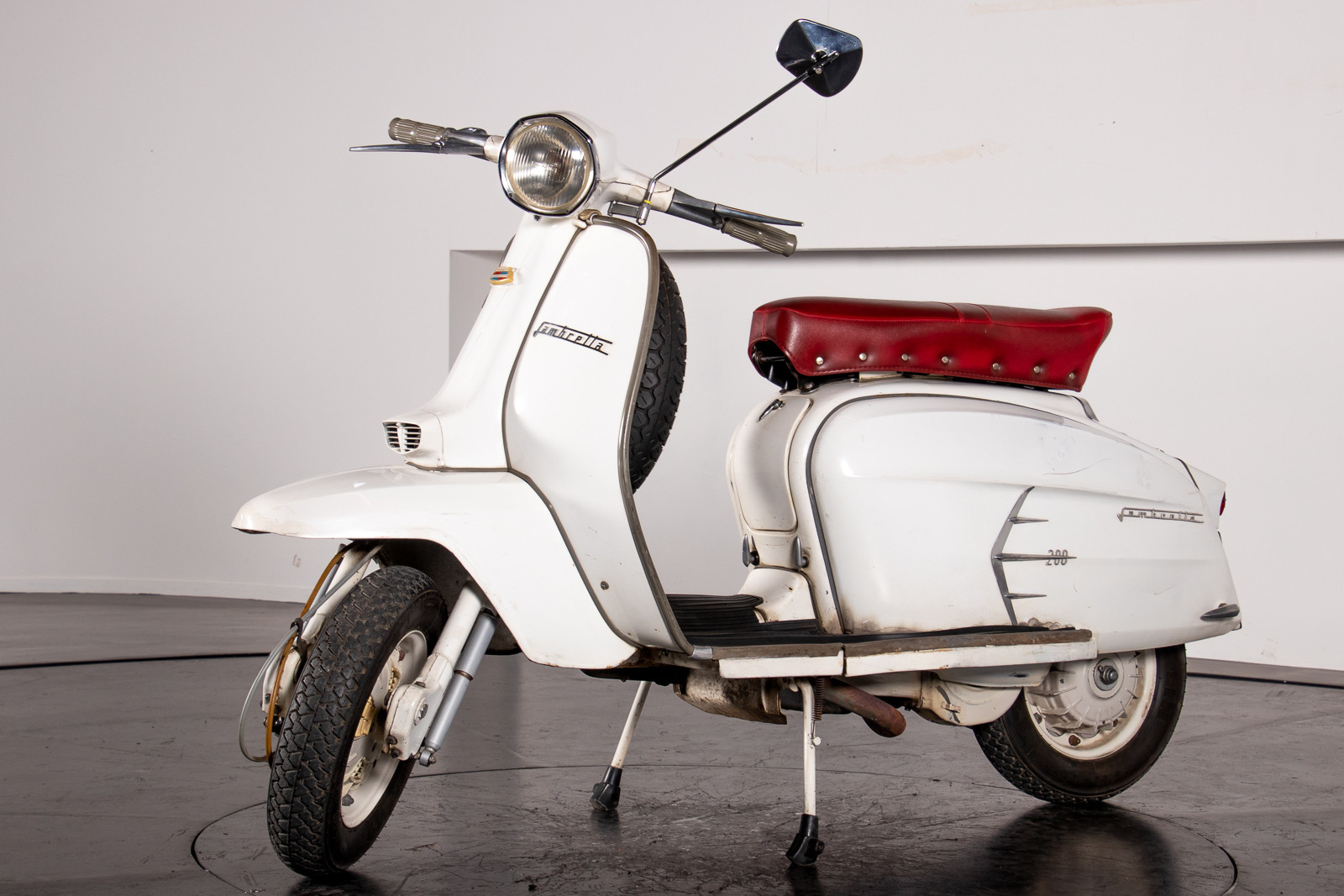 1967 Innocenti Lambretta SX 200 4