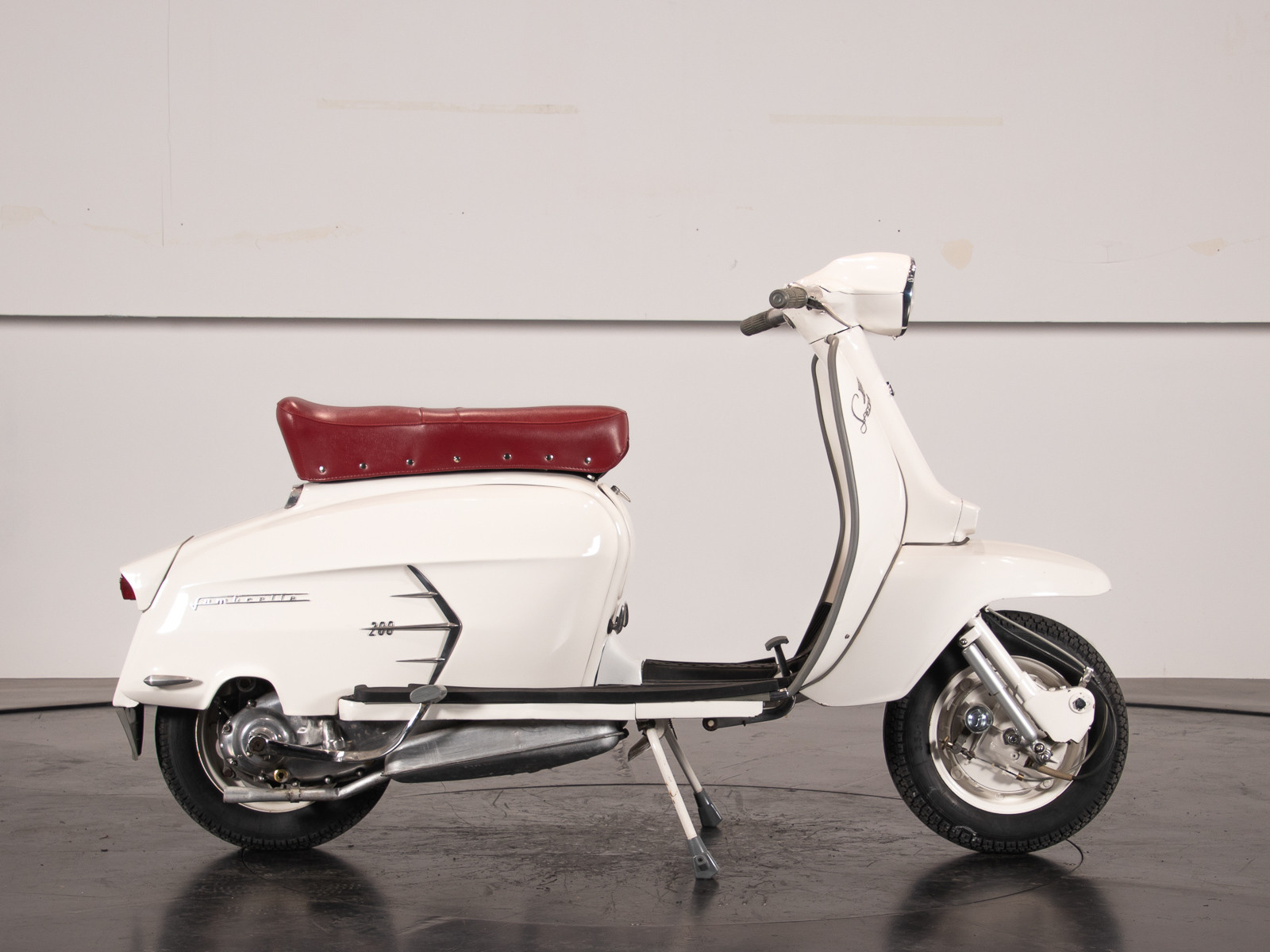 1967 Innocenti Lambretta SX 200 4