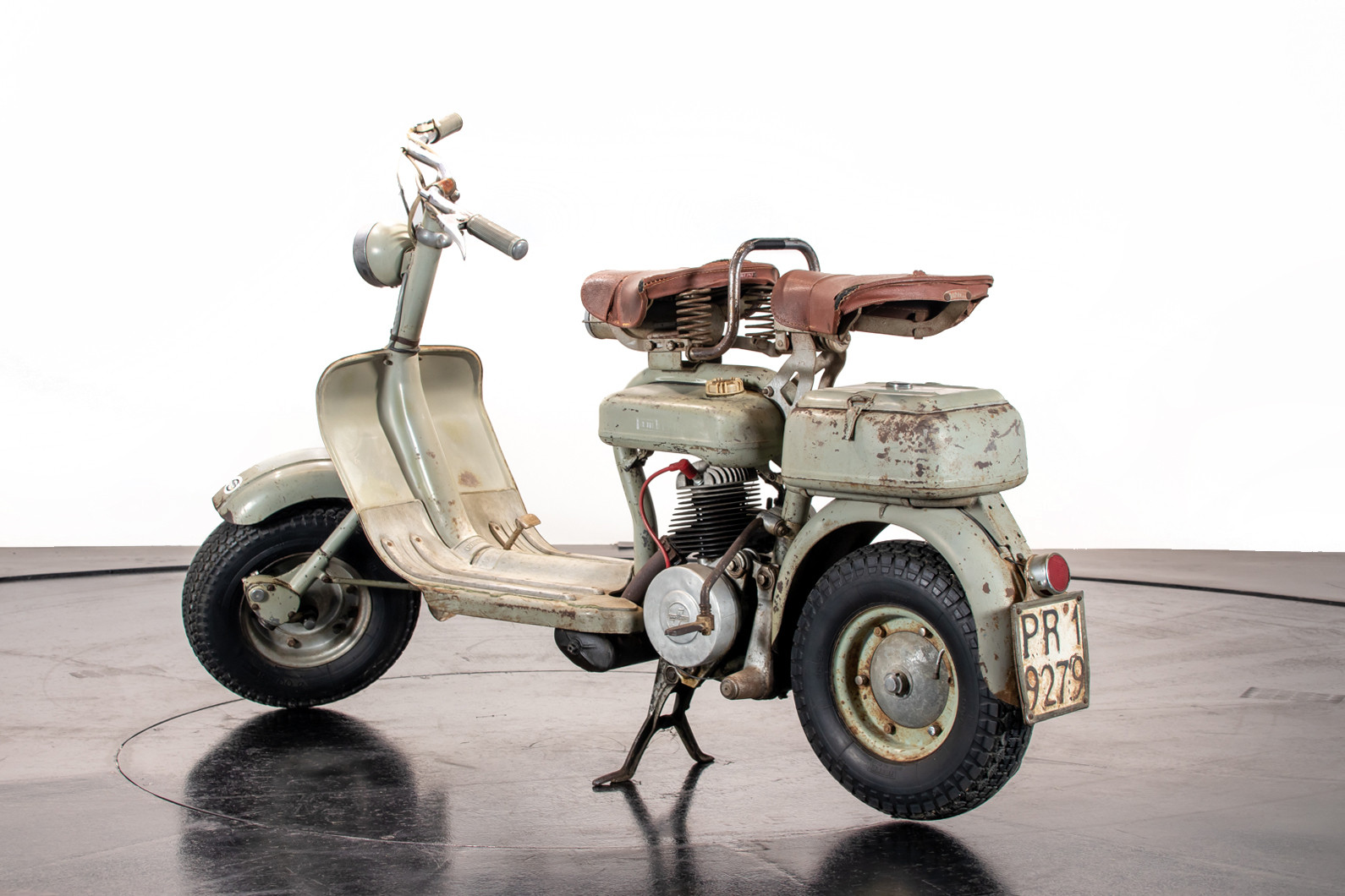 1953 INNOCENTI LAMBRETTA 125 7