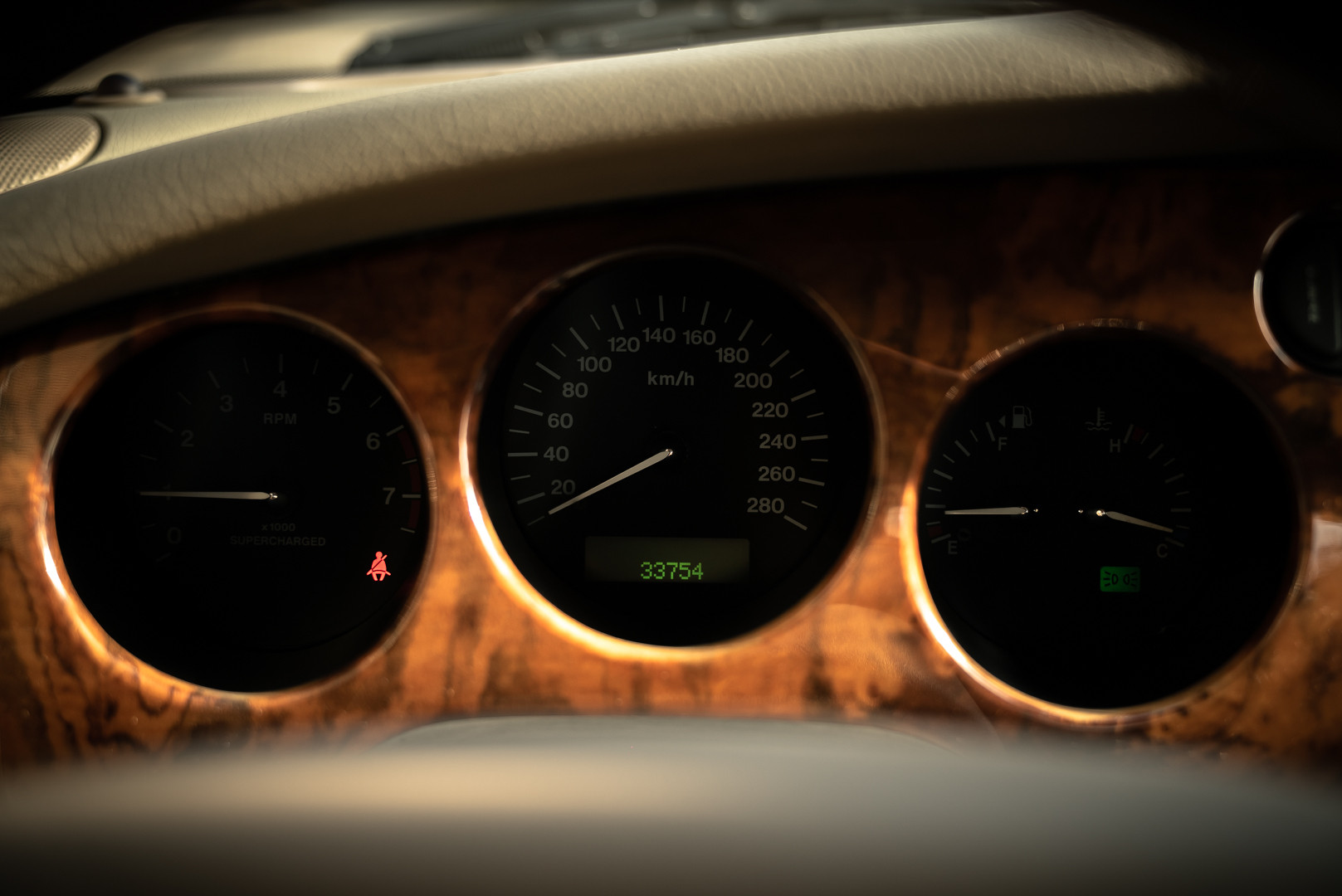 2002 Jaguar 4.2 XKR Coupé 33