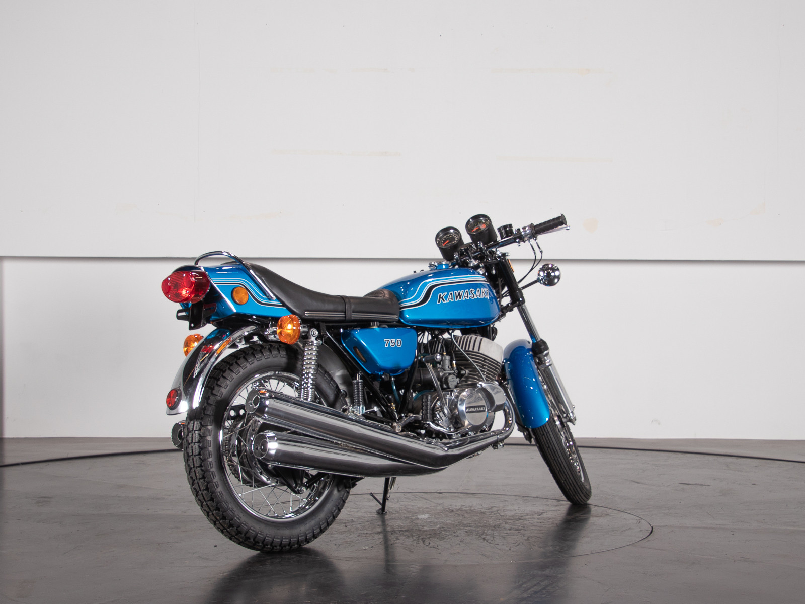 1972 Kawasaki H2 750 3