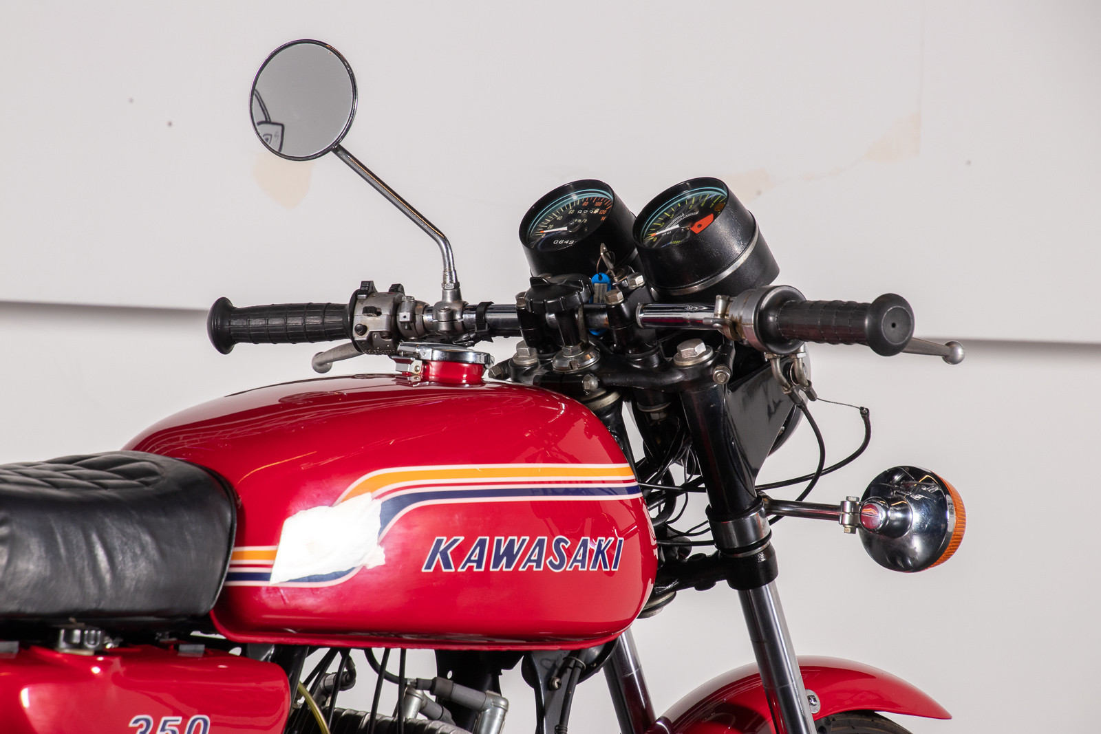 1972 Kawasaki S2 350 8