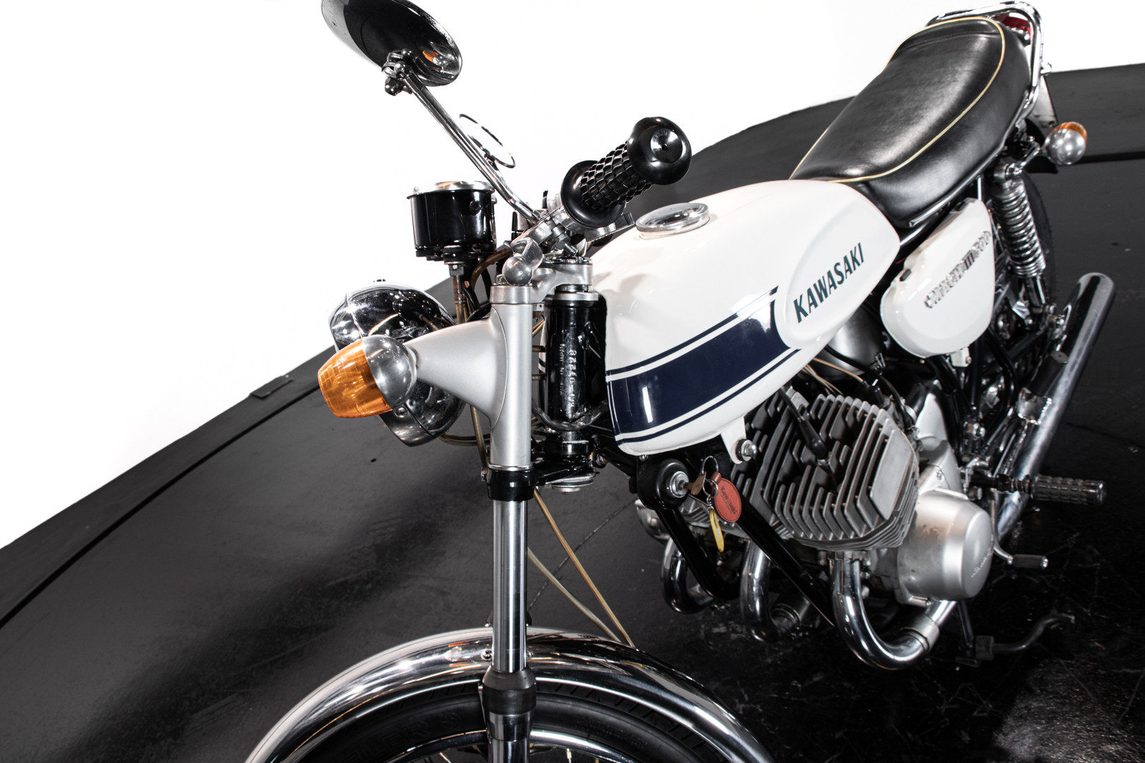1970 Kawasaki Mach III H1 500 24