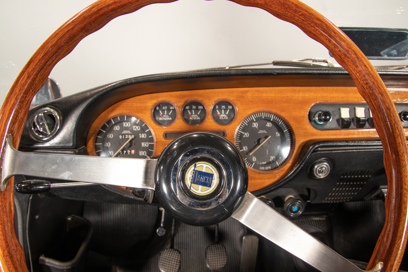 1968 Lancia Fulvia sport Zagato 16