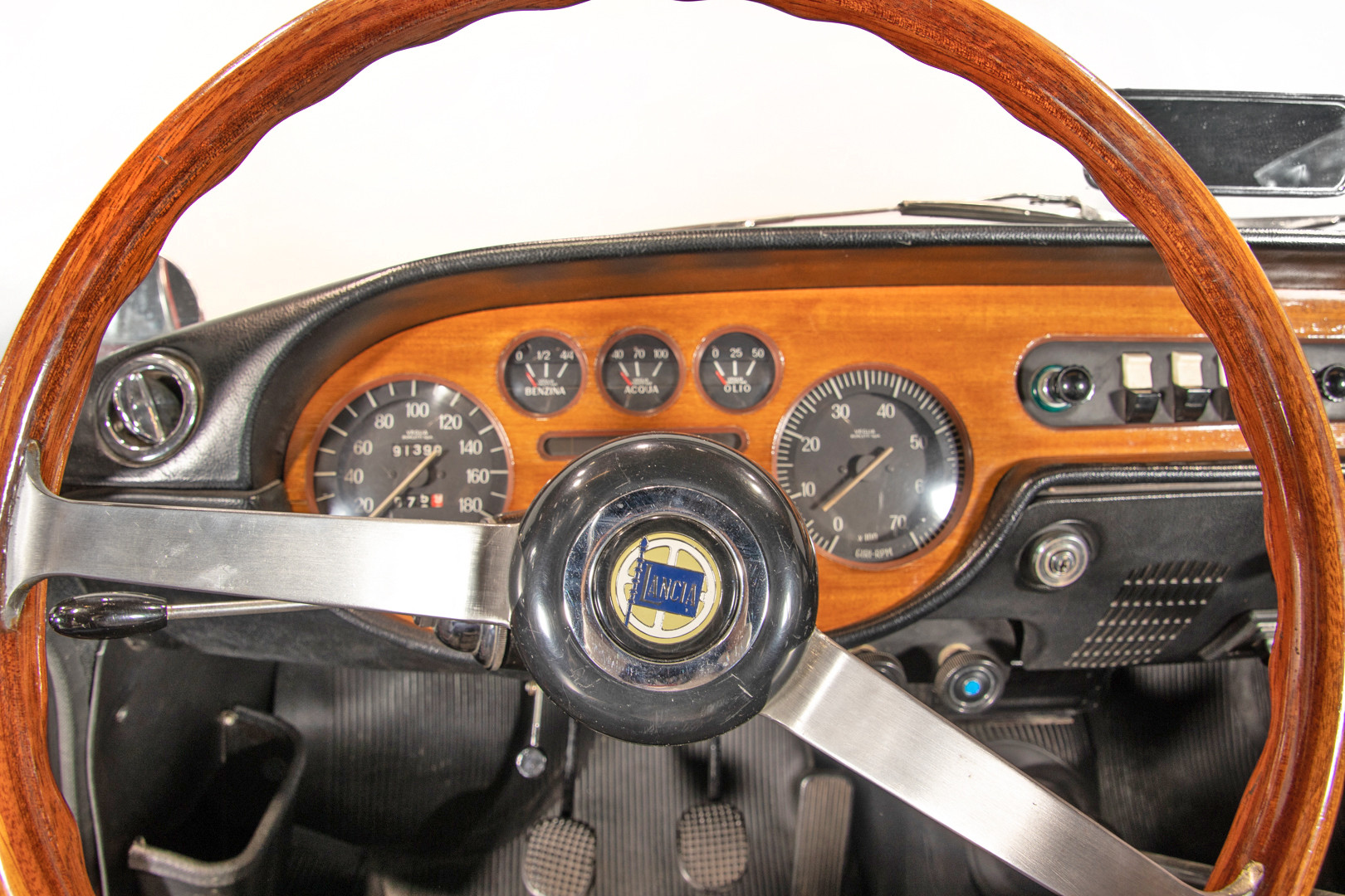 1968 Lancia Fulvia sport Zagato 17