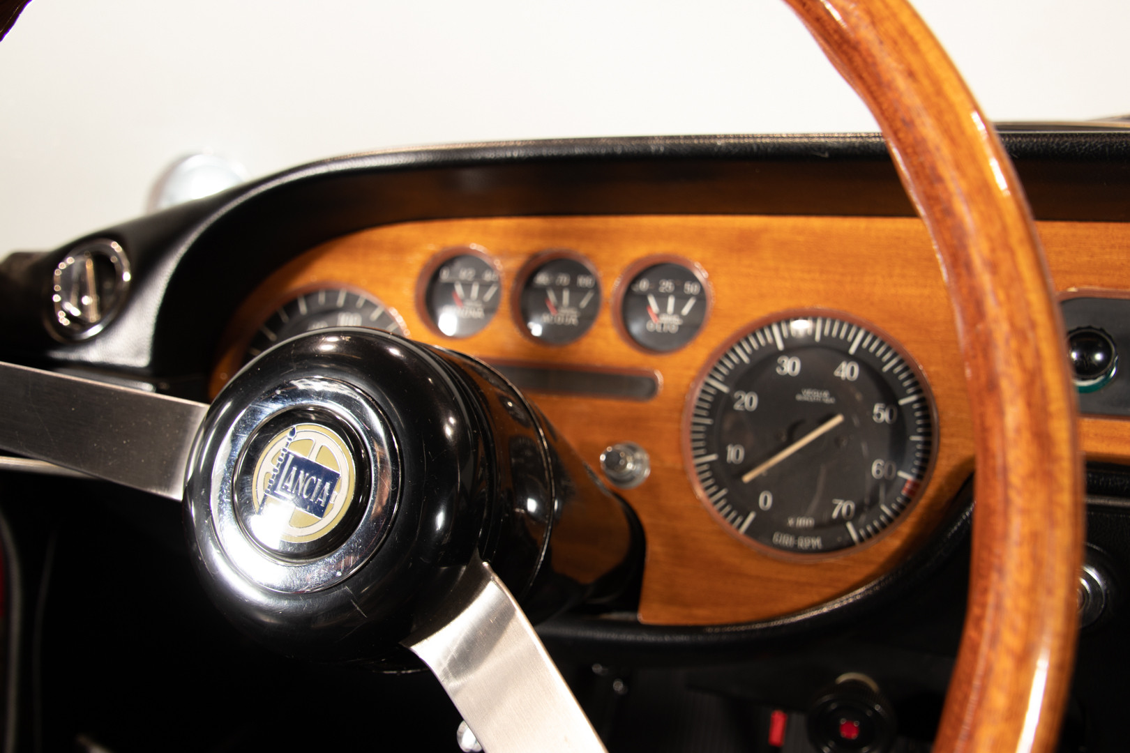 1968 Lancia Fulvia sport Zagato 18