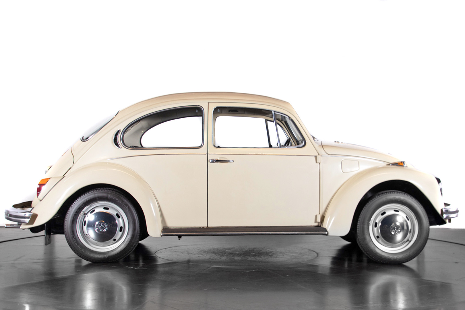 1970 Volkswagen Maggiolino 2