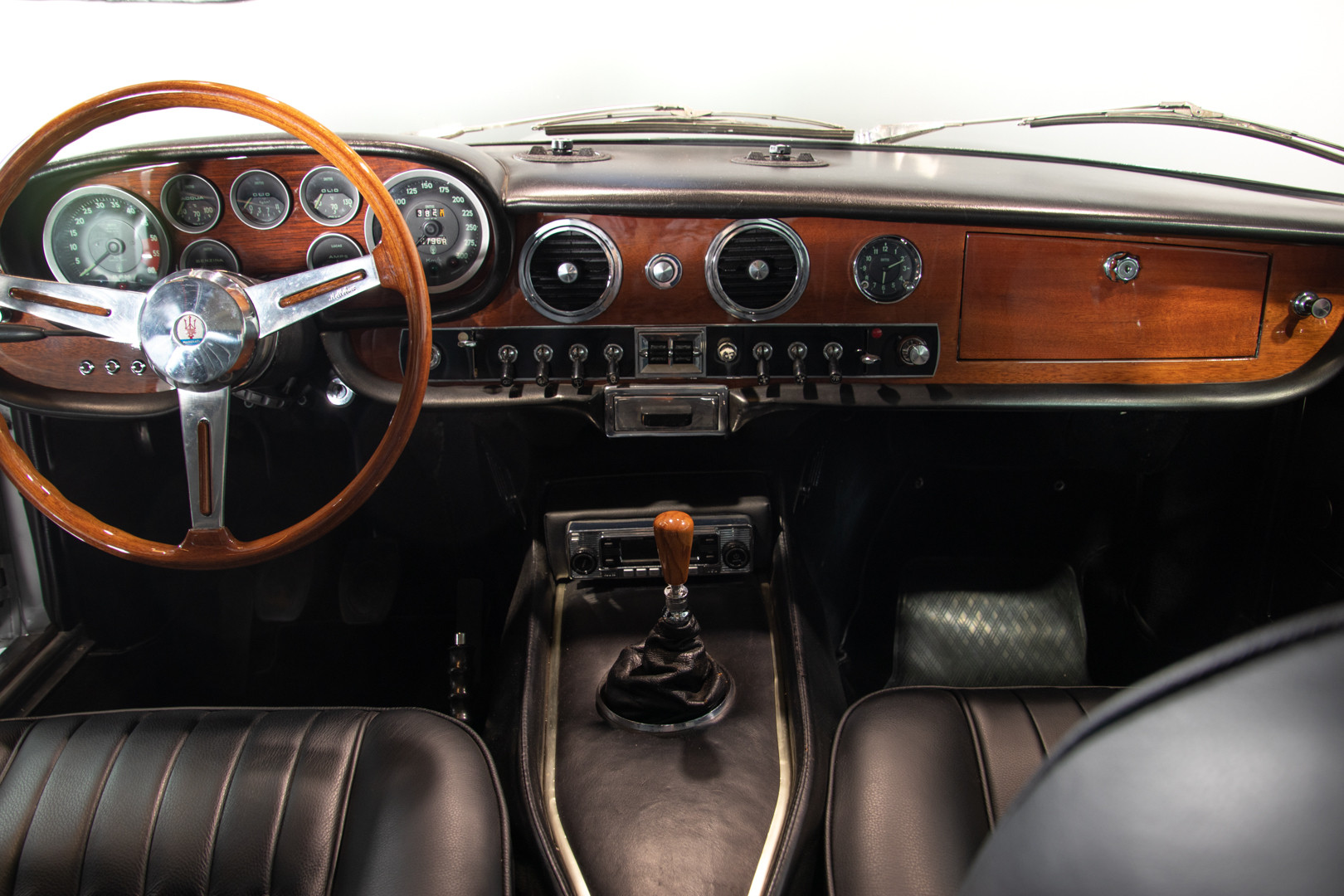 1967 Maserati Quattroporte 19