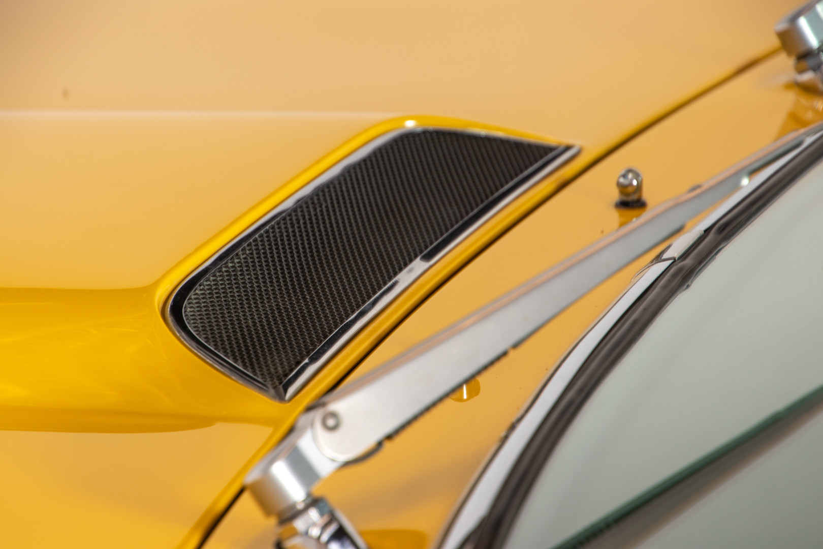 Maserati Ghibli Spider 24