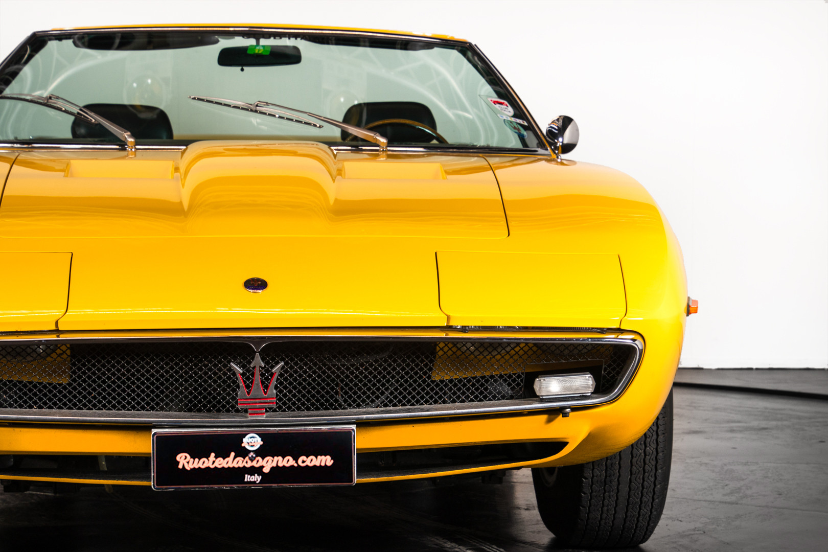 Maserati Ghibli Spider 1