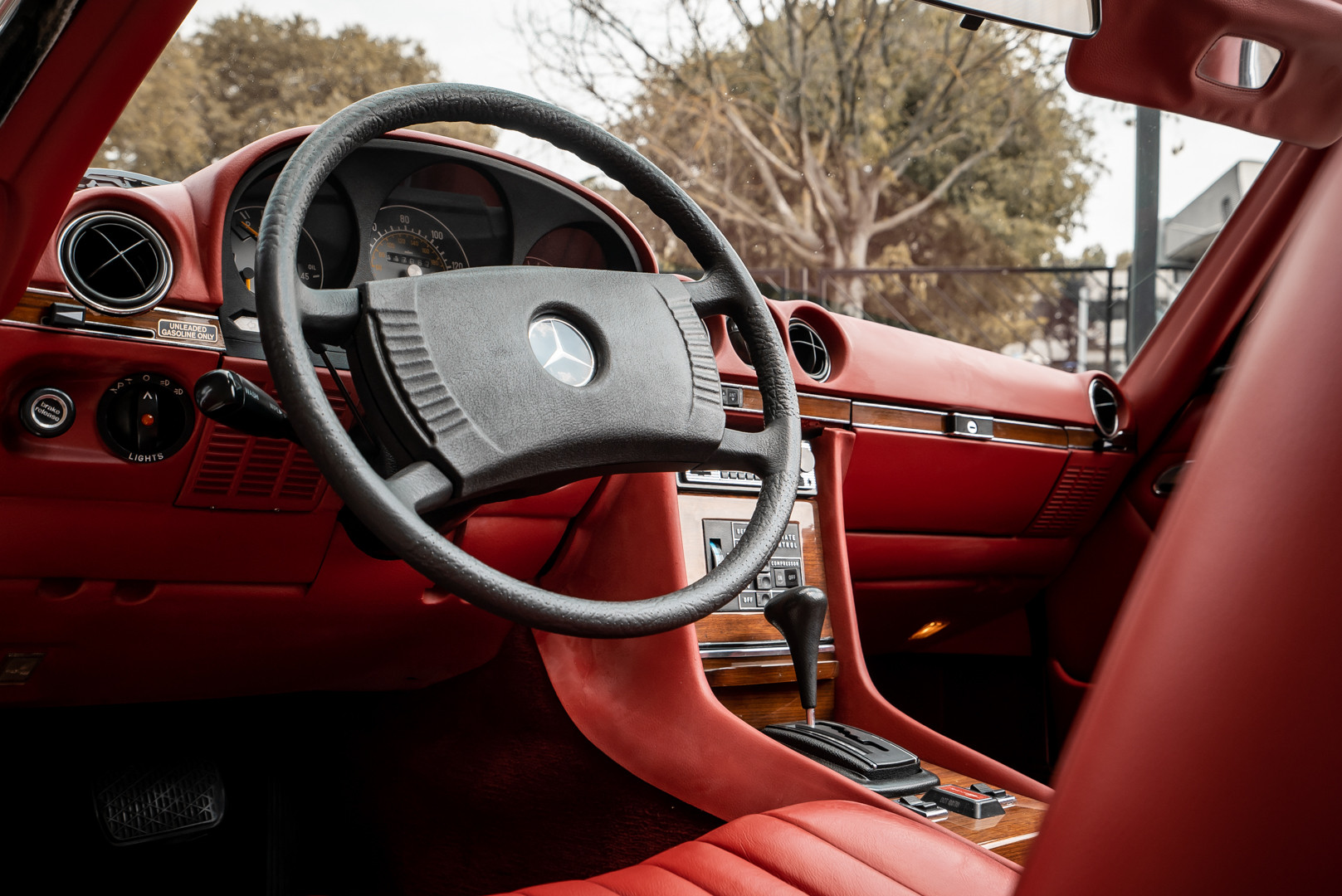 1977 Mercedes-Benz SL 450 20
