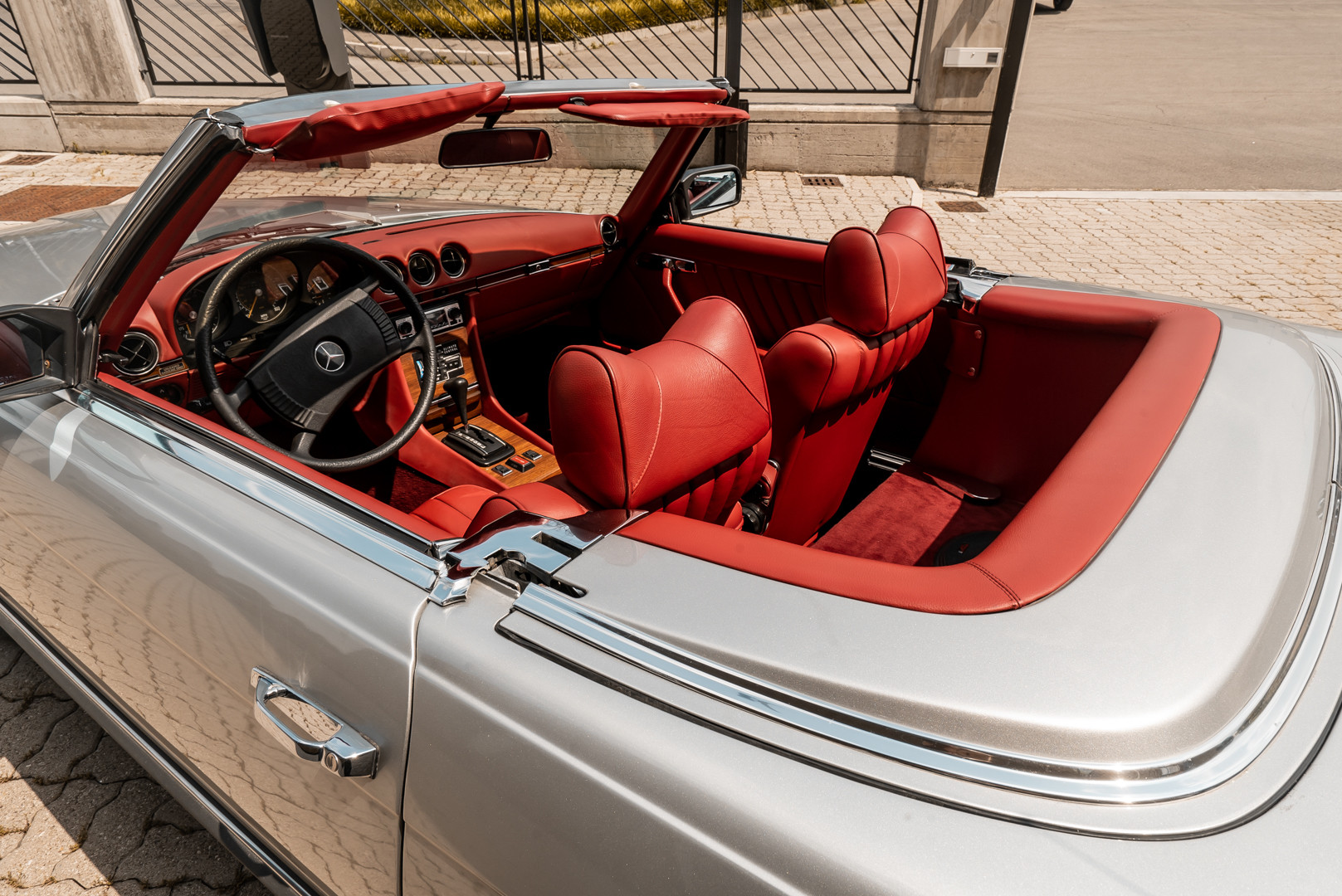 1977 Mercedes-Benz SL 450 13