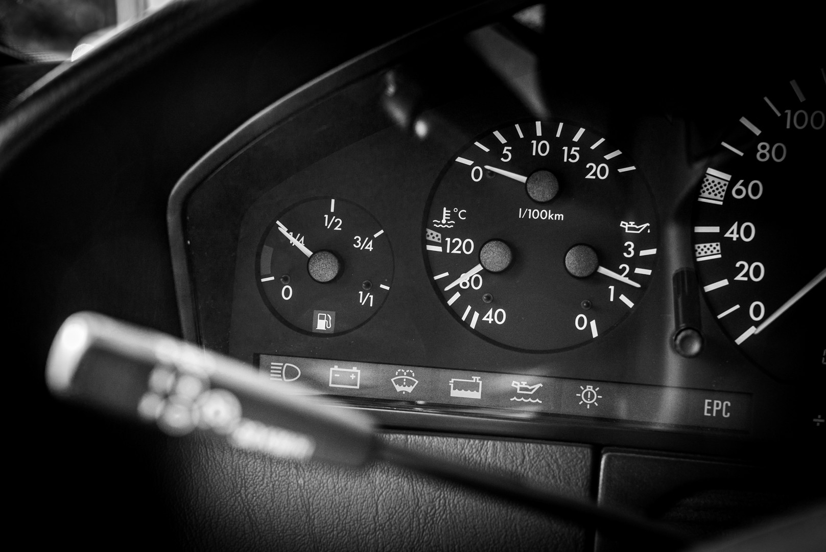 1995 Mercedes-Benz S500 17