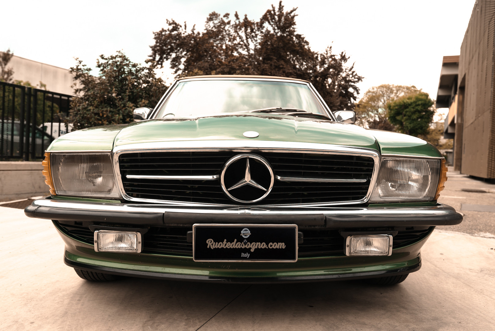 1986 Mercedes-Benz SL 300 2