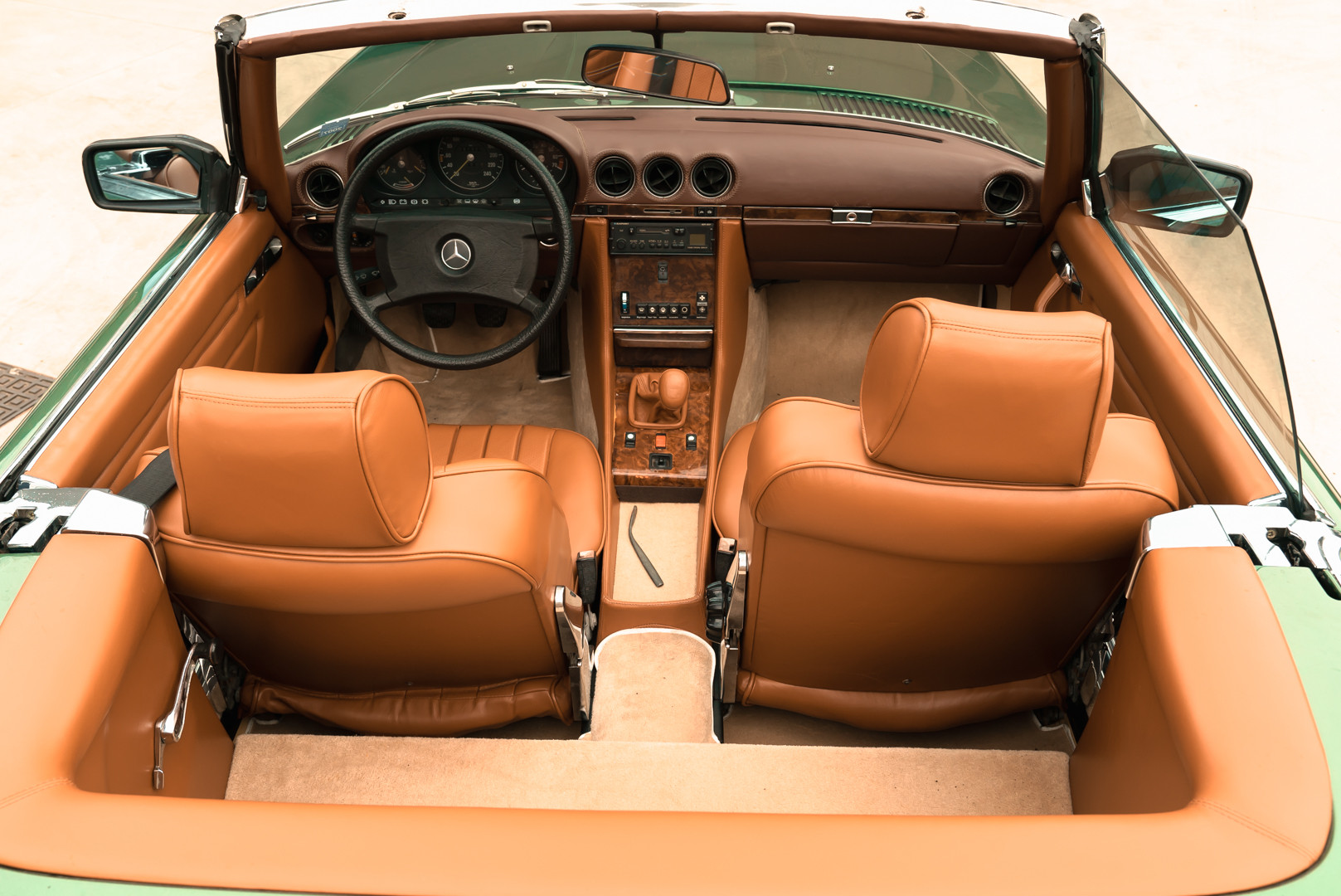 1986 Mercedes-Benz SL 300 21