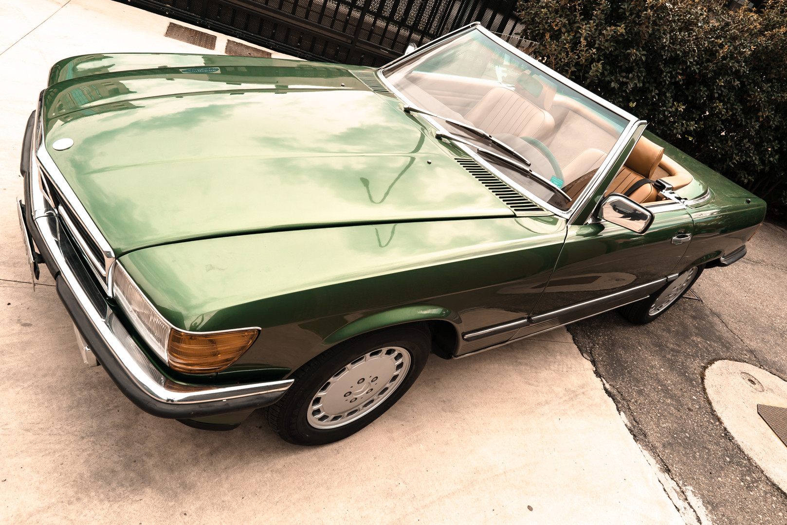 1986 Mercedes-Benz SL 300 9