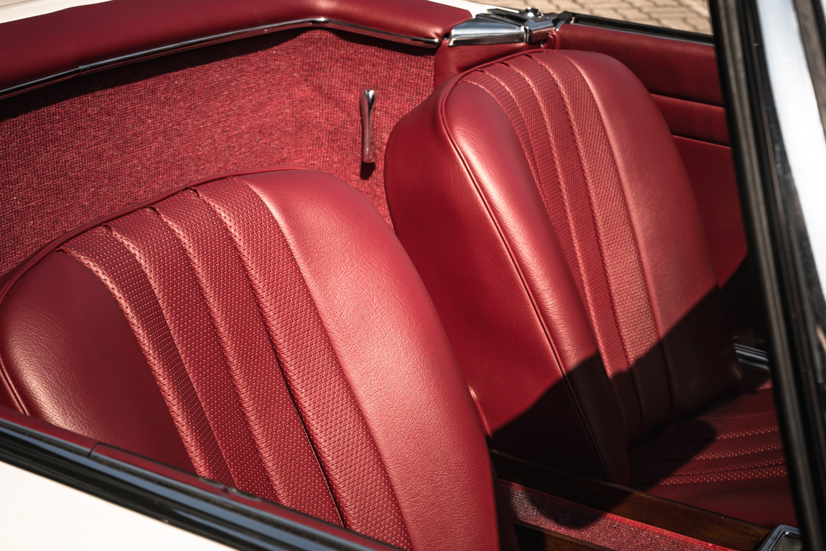 1966 Mercedes-Benz SL 230 Pagoda 20