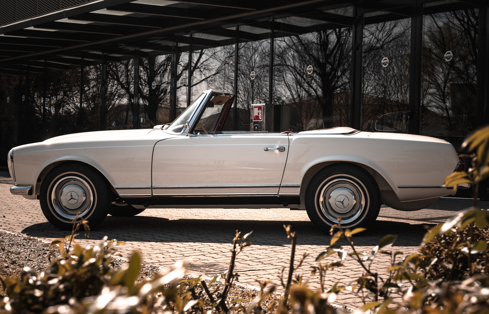 1966 Mercedes-Benz SL 230 Pagoda 7