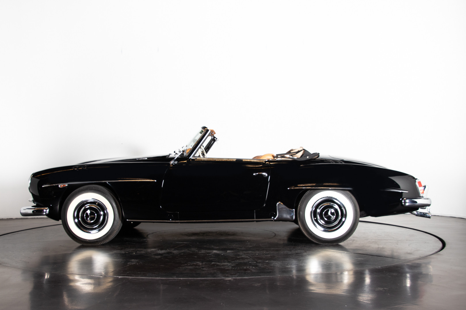1961 Mercedes-Benz 190 SL 2