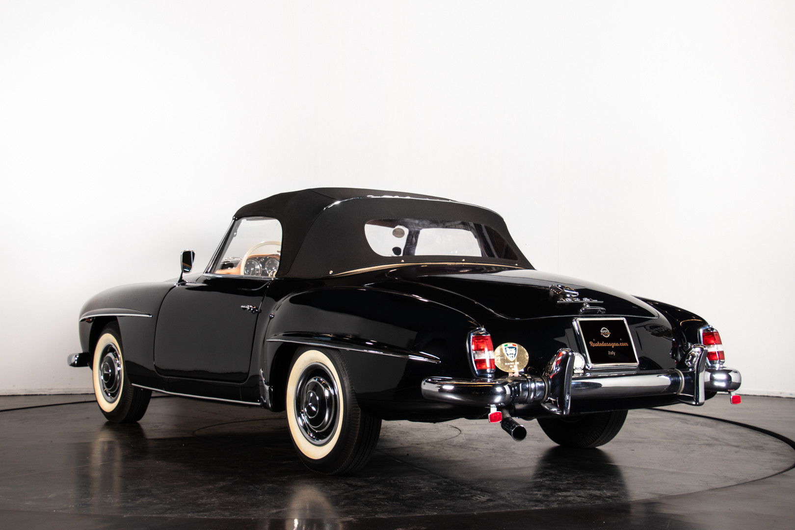 1961 Mercedes-Benz 190 SL 3