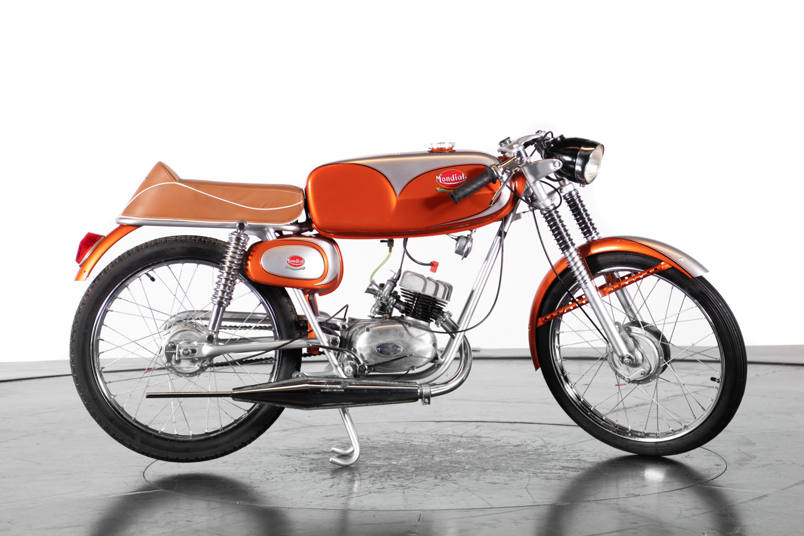 1982 MONDIAL RECORD 3
