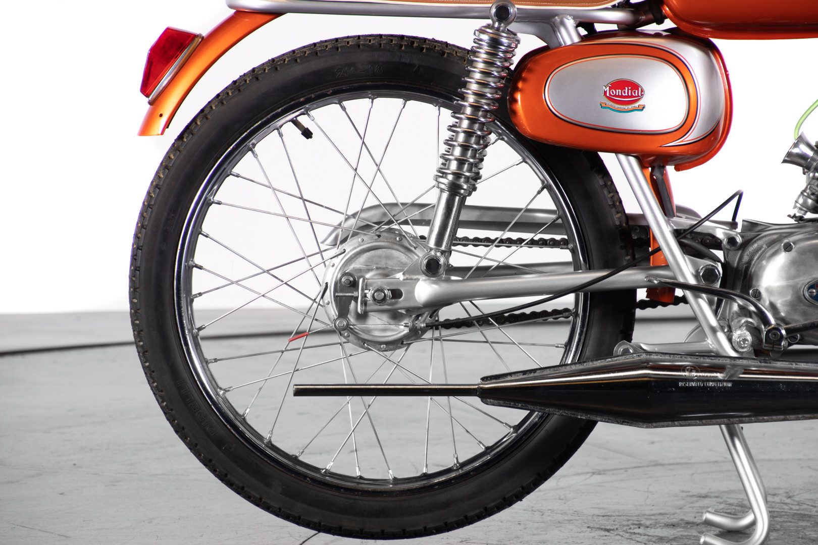 1982 MONDIAL RECORD 5