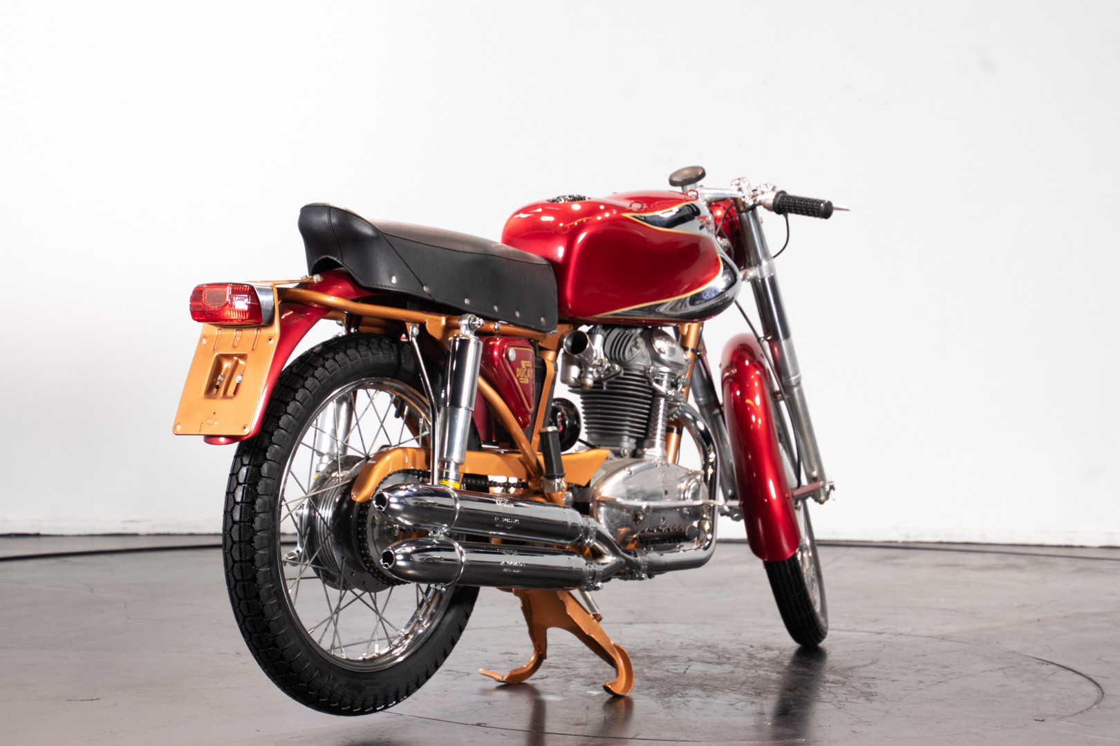 1962 Ducati Elite 200 5