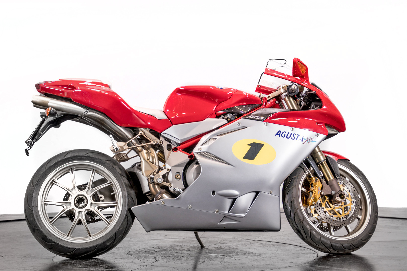 Used 2004 MV Agusta F4 for sale in Essex | Pistonheads