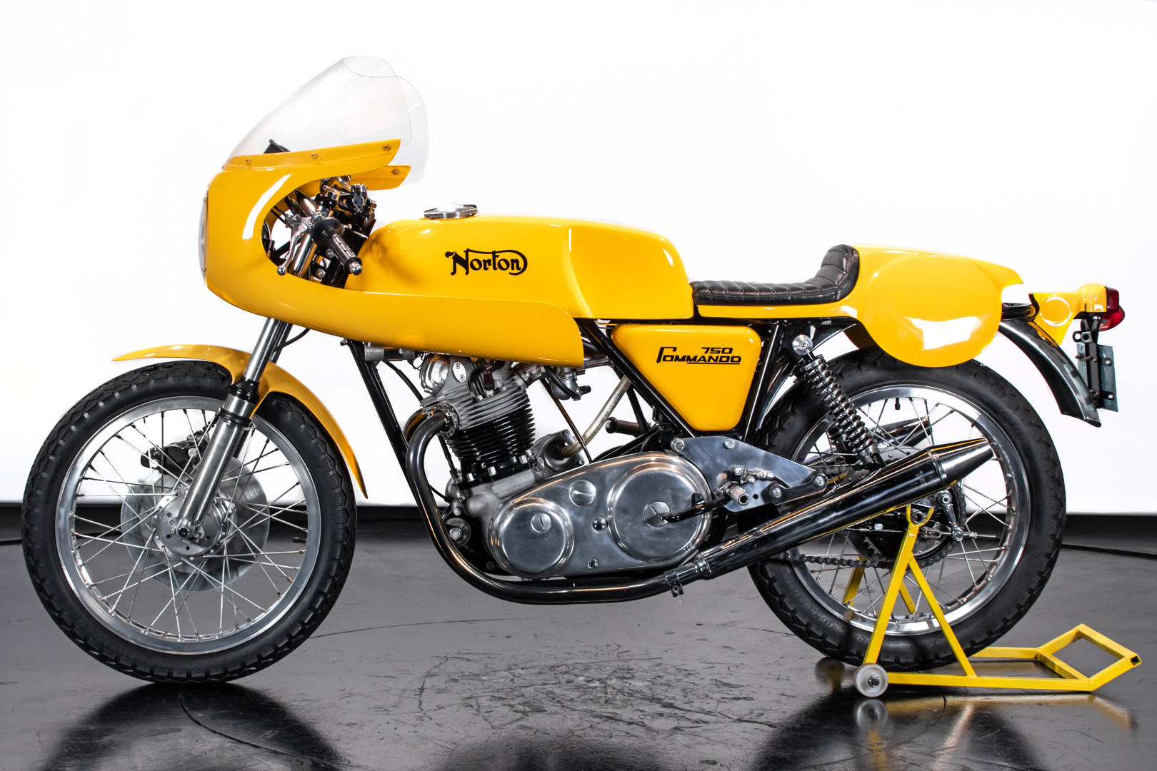 1971 Norton Commando 750 PR 0