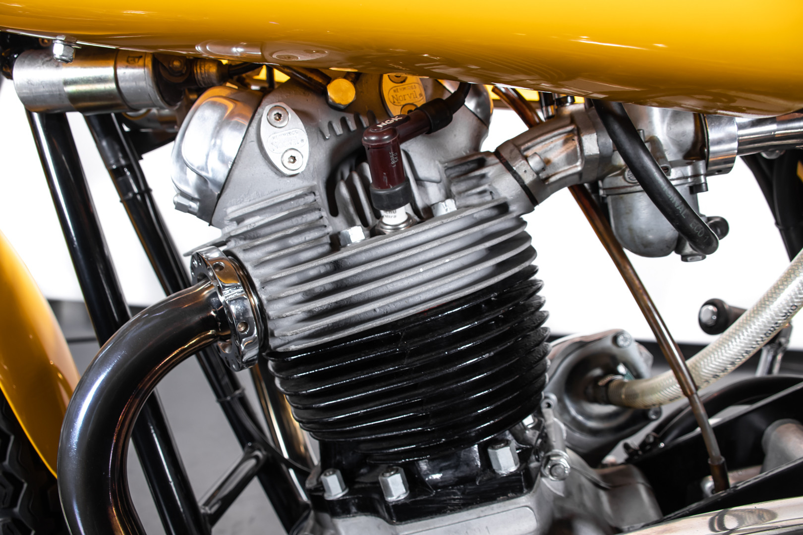 1971 Norton Commando 750 PR 40