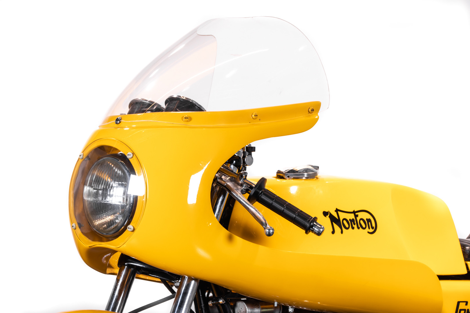 1971 Norton Commando 750 PR 6