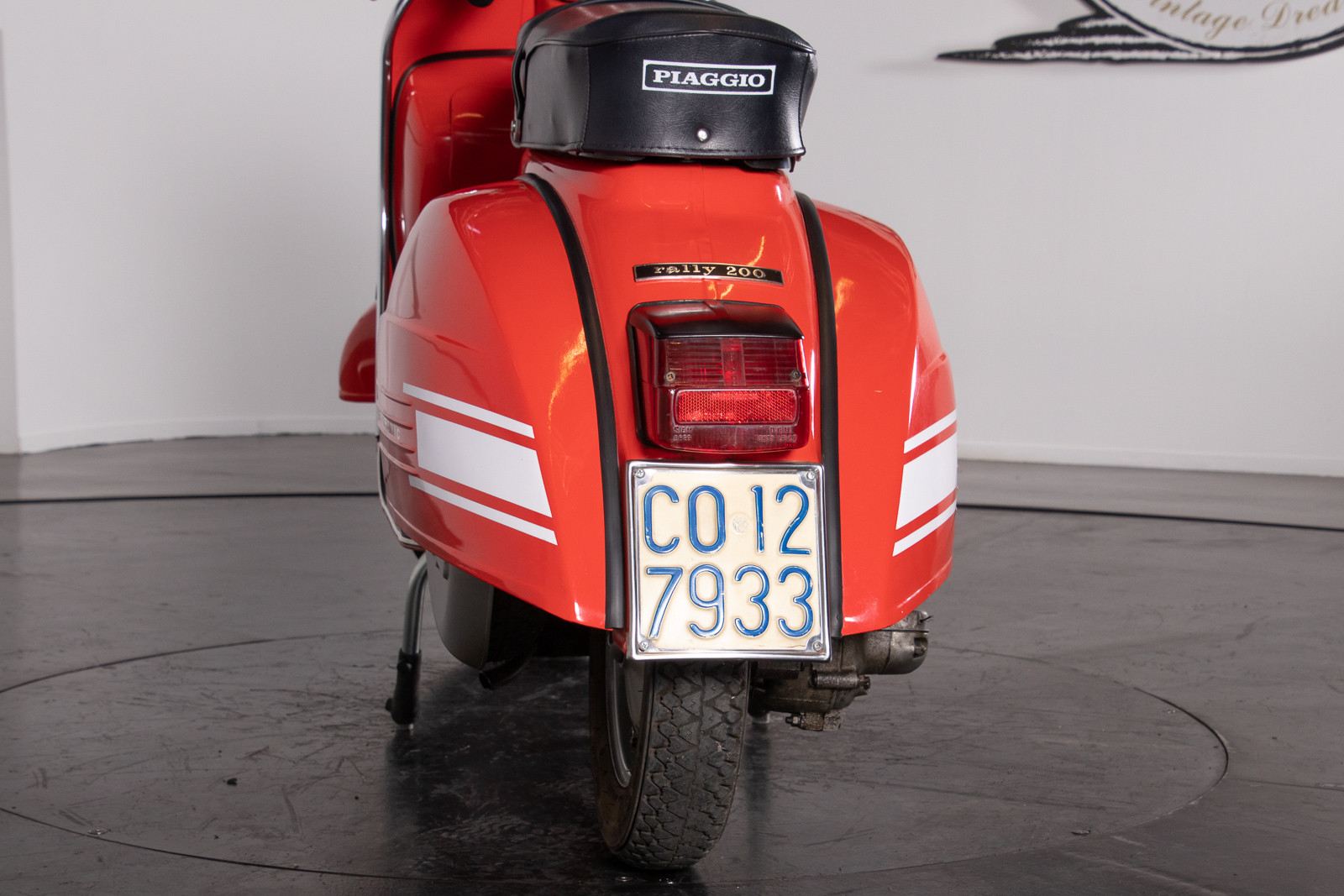 1973 Piaggio Vespa Rally 200 11