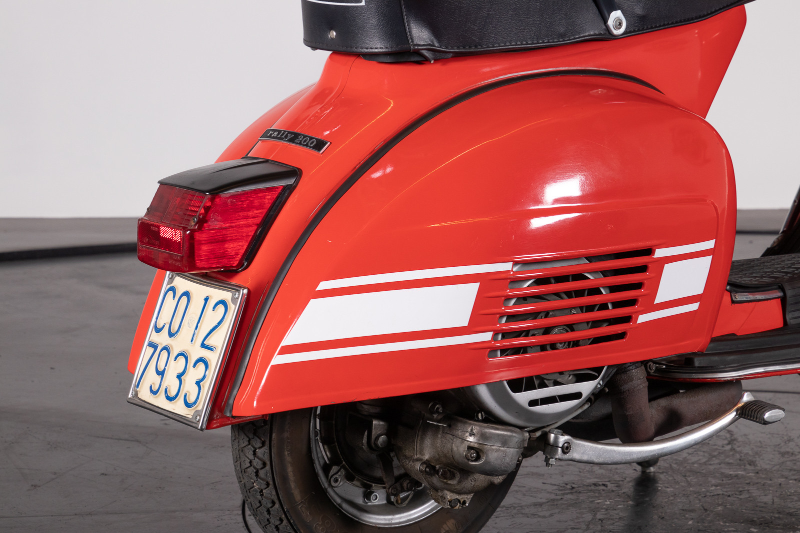 1973 Piaggio Vespa Rally 200 7